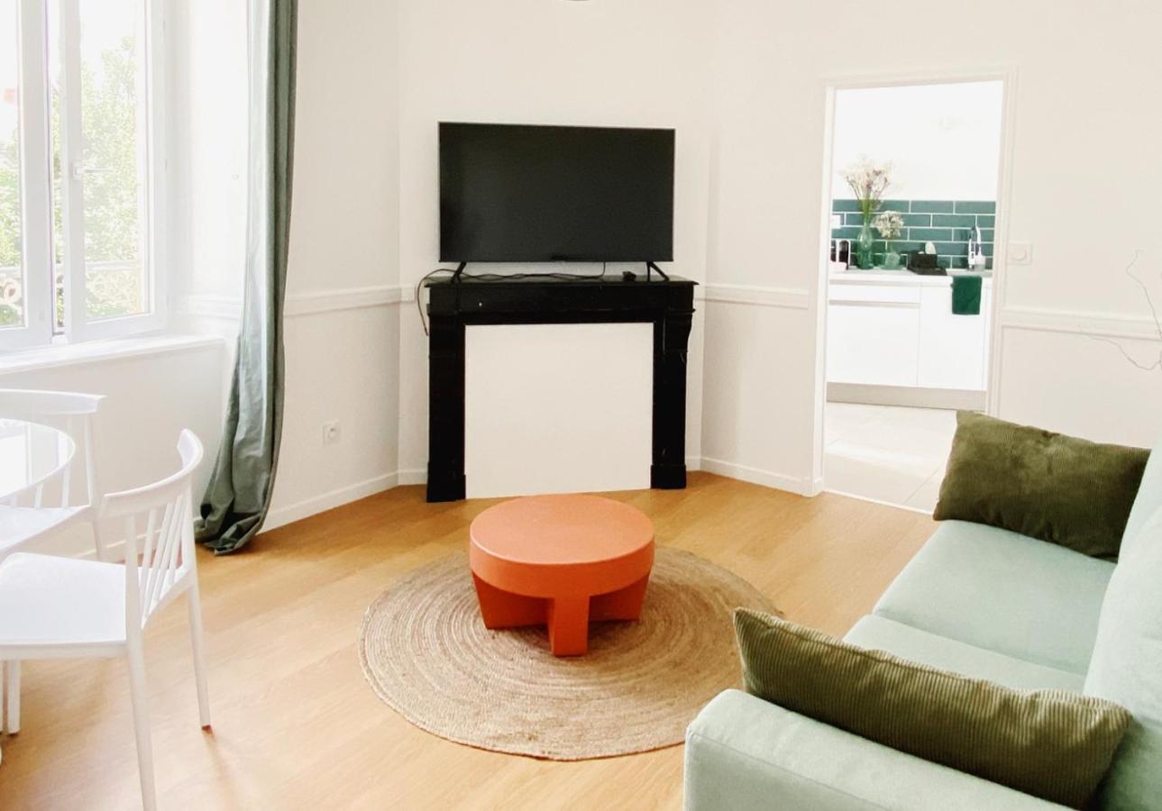 Le Terracotta ⸱ Stationnement Gratuit ⸱ Fibre Apartment Deols Bagian luar foto